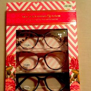 Max Studio Reading Glasses. +2.00 New in Box.